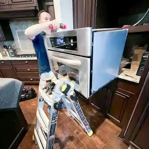Luxury oven repair in Brentwood